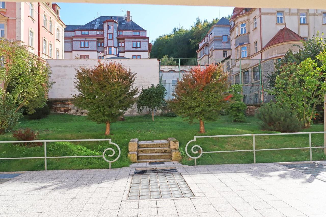 Apartment Themis Karlovy Vary Eksteriør bilde