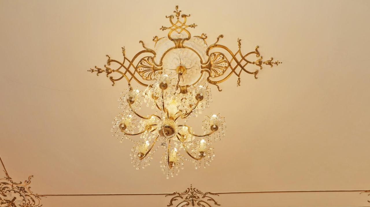 Apartment Themis Karlovy Vary Eksteriør bilde